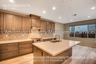 6030 Graphite Pl in Dublin, CA - Building Photo - Building Photo