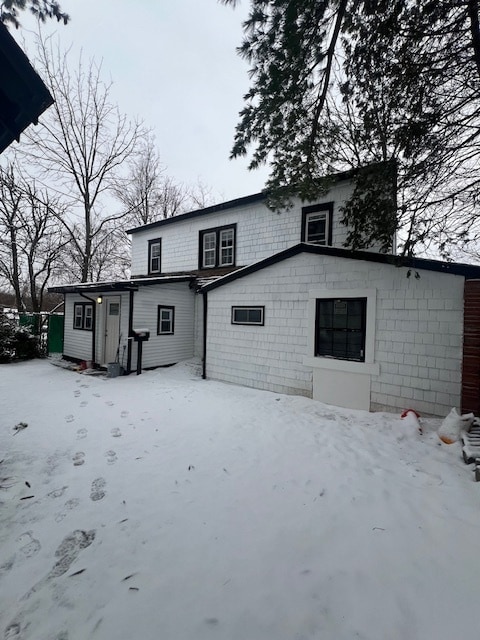 property at 1112 E Colvin St