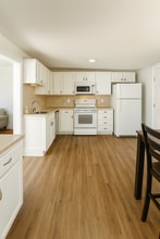 320 W Cooper St in Maryville, MO - Building Photo - Building Photo