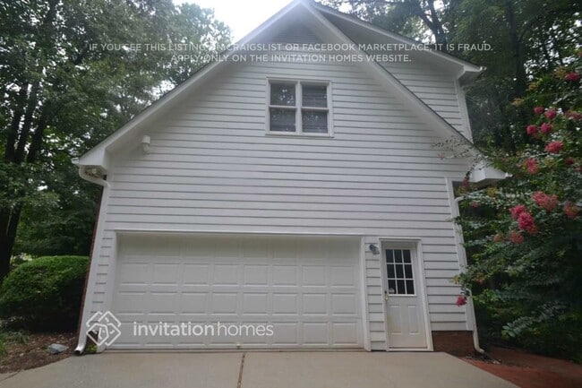 5 Wilsford Ct in Hillsborough, NC - Building Photo - Building Photo