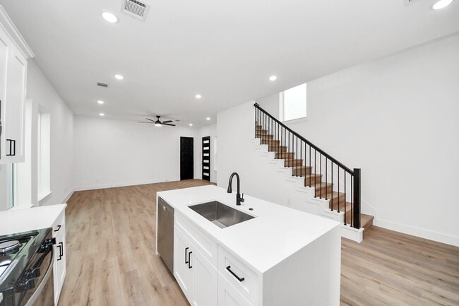 3308 Hardy St in Houston, TX - Building Photo - Building Photo