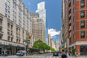 400 Park Ave S in New York, NY - Building Photo - Building Photo