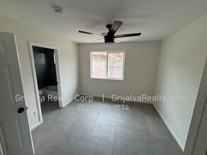 2926 N Winstel Blvd in Tucson, AZ - Building Photo - Building Photo