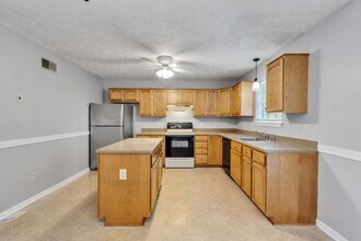 9593 Donnan Castle Ct in Laurel, MD - Building Photo - Building Photo