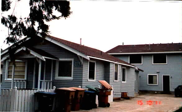 116-118 S Pacific Ave in Ventura, CA - Building Photo - Building Photo