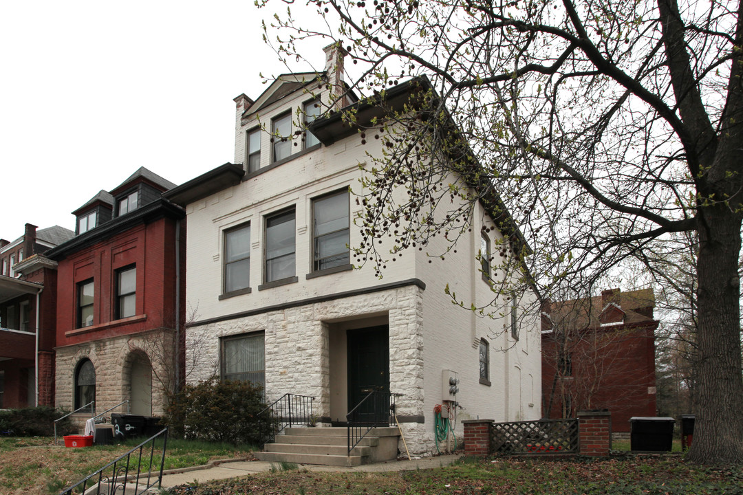 1702 S 2nd St in Louisville, KY - Building Photo