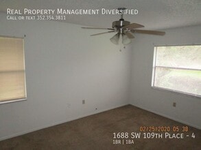 1688 SW 109th Pl in Ocala, FL - Foto de edificio - Building Photo