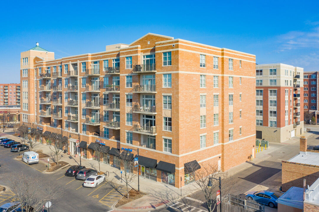 Metropolitan Square Condo in Des Plaines, IL - Foto de edificio