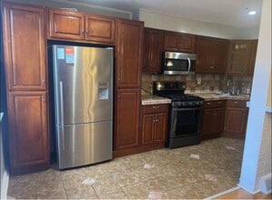 4337 H St in Philadelphia, PA - Building Photo - Building Photo