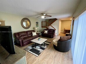 1132 11th Terrace in Palm Beach Gardens, FL - Building Photo - Building Photo