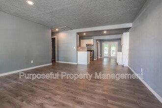 516 Morrison Ave in El Reno, OK - Building Photo - Building Photo