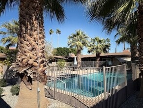 74402 Abronia Trail, Unit 3 in Palm Desert, CA - Building Photo - Building Photo