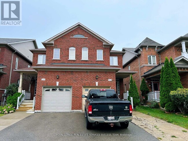 property at 3366 Stoney Crescent