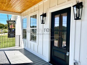 3765 Dixie Cir in Chattanooga, TN - Building Photo - Building Photo