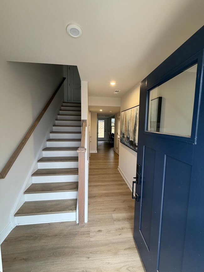 2553 Ellen Ave in Charlotte, NC - Building Photo - Building Photo