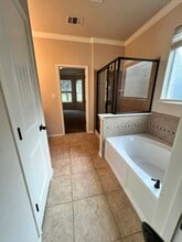 1717 Woodvista Pl in Round Rock, TX - Foto de edificio - Building Photo