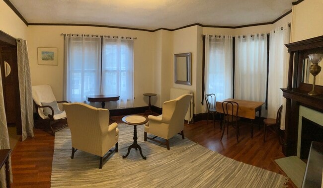 110 Grovers Ave, Unit 2F