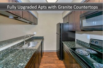 RIDGE CREST APARTMENTS in Grapevine, TX - Building Photo - Building Photo