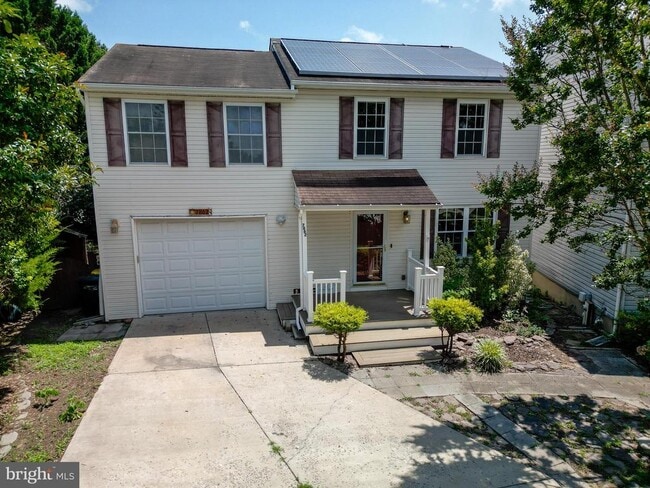 property at 7862 Centergate Ct