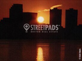 127 Sutherland Rd in Boston, MA - Building Photo