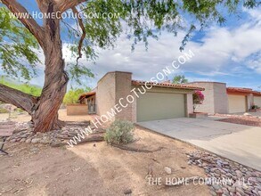 8540 N Calle Tioga in Tucson, AZ - Building Photo - Building Photo