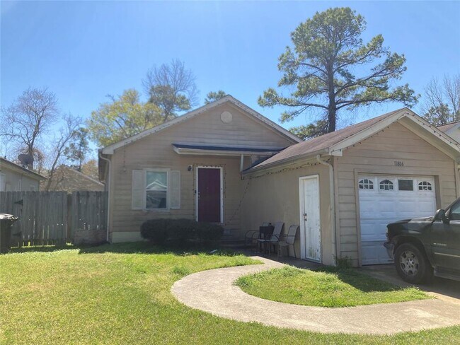 property at 11806 Greenglen Dr