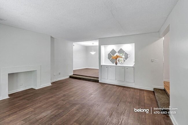 property at 3575 Oakvale Rd