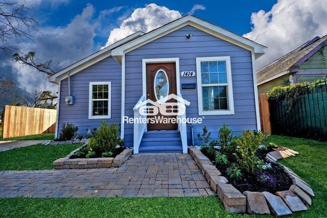 property at 1414 E 34th St