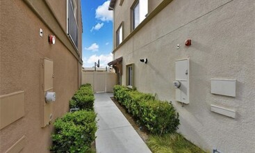 22111 Main St, Unit 12 in Carson, CA - Building Photo - Building Photo