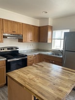 391 S Sanderson Way in Fort Bragg, CA - Building Photo