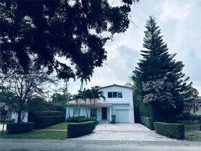 1430 Baracoa Ave in Coral Gables, FL - Building Photo - Building Photo