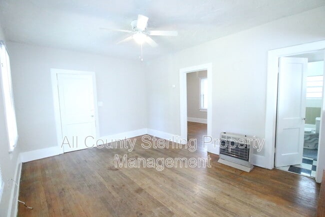 property at 707 NW 2 Ave