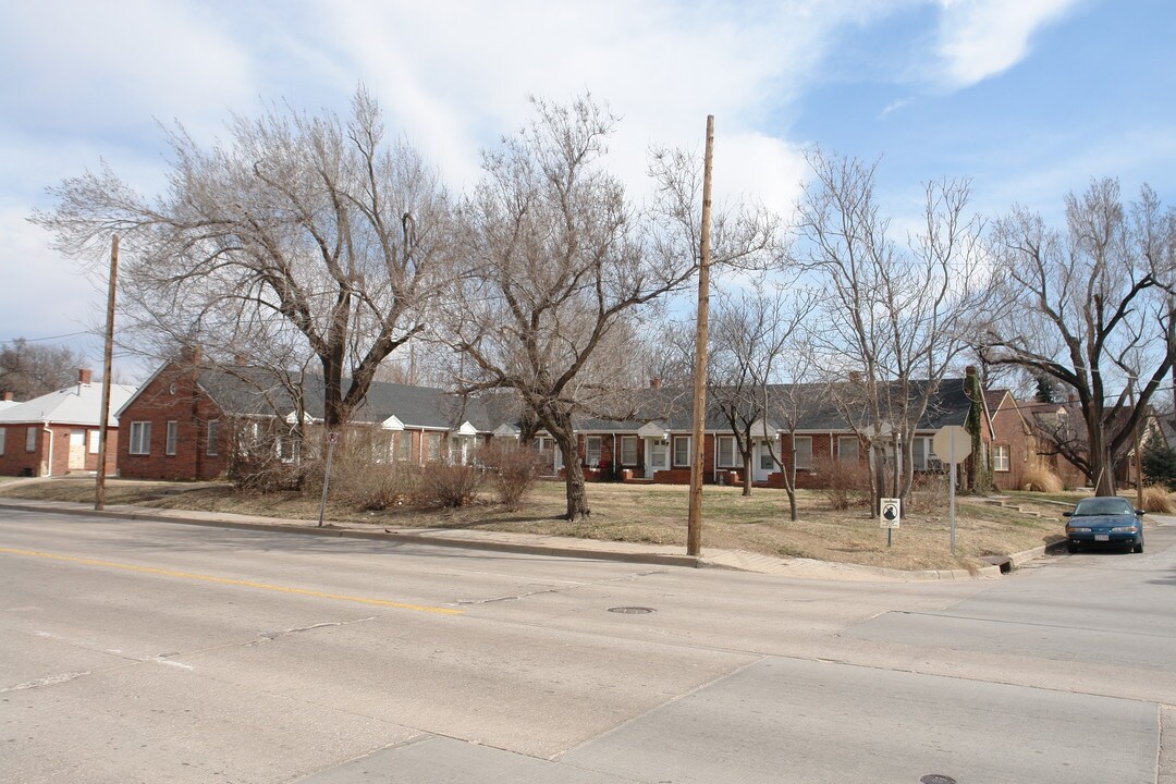 400 S Hydraulic St in Wichita, KS - Building Photo