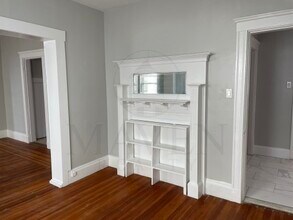 14 Belknap St-Unit -1 in Somerville, MA - Building Photo - Building Photo