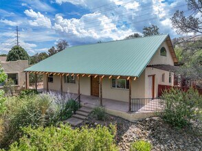 2445 Desert Willow Dr in Prescott, AZ - Building Photo - Building Photo