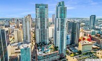 244 Biscayne Blvd, Unit 1210 in Miami, FL - Building Photo - Building Photo