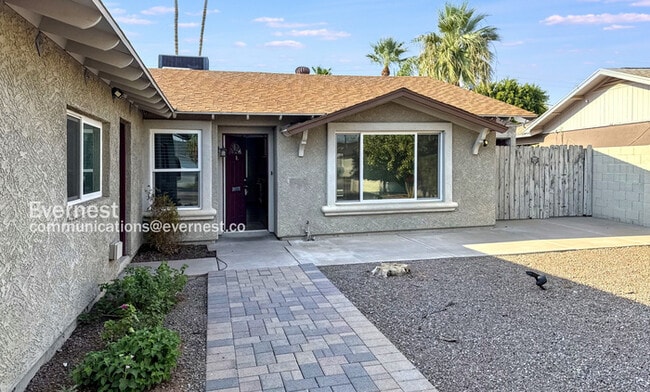property at 8726 E Bonnie Rose Ave