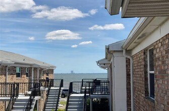 190 E Olmstead Dr, Unit E11 in Titusville, FL - Building Photo - Building Photo