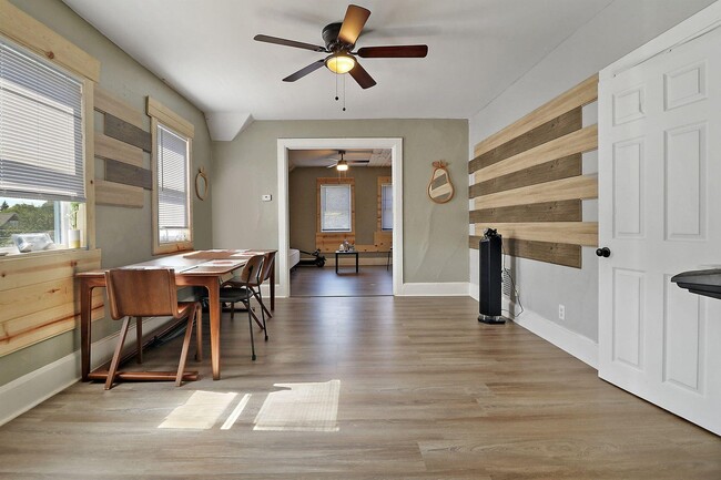 5619 14th Ave in Kenosha, WI - Building Photo - Building Photo