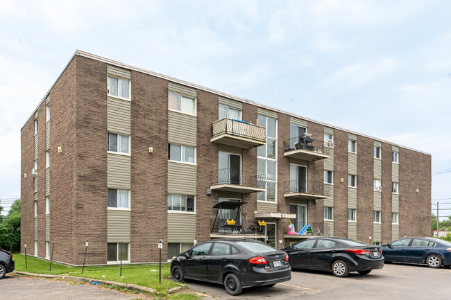 1893 Père-Lelièvre Boul in Québec, QC - Building Photo - Primary Photo