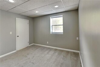 4006 Maxanne Dr NW in Kennesaw, GA - Building Photo - Building Photo