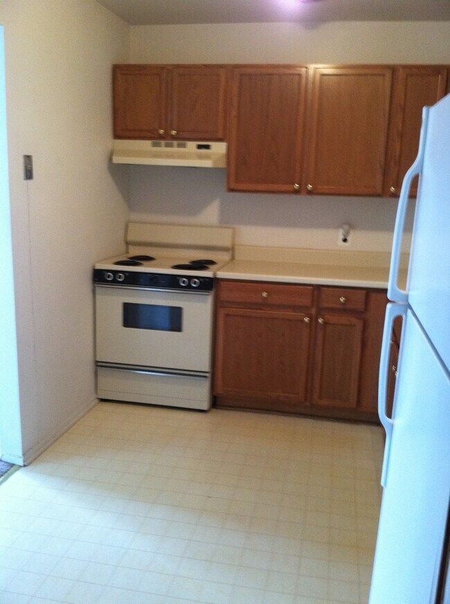 24925 Jefferson Ave, Unit 1 in St. Clair Shores, MI - Building Photo - Building Photo