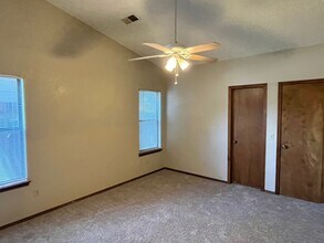 1217 Del Norte Dr in Edmond, OK - Building Photo - Building Photo