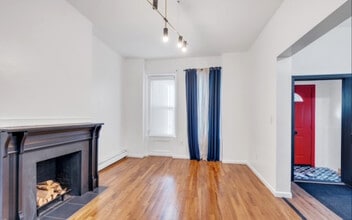 13 2nd Ave, Unit Unit #2 in Newark, NJ - Building Photo - Building Photo