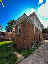 15862 Stansbury Ave in Detroit, MI - Building Photo - Building Photo