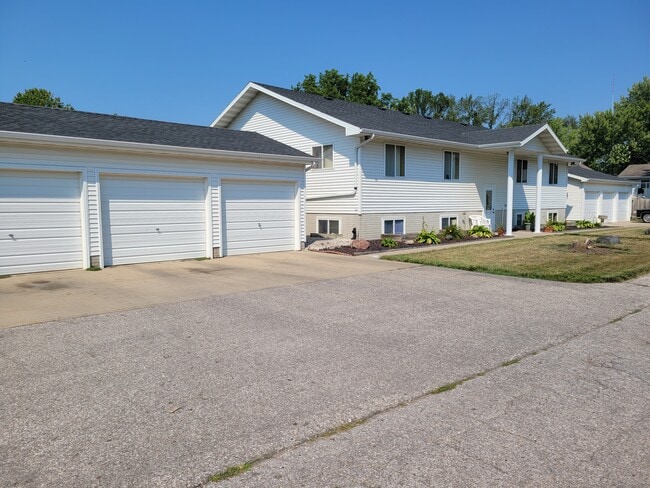 912 Bell Ave, Unit #3