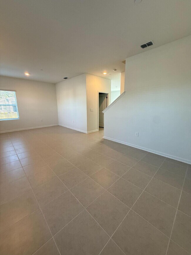 2332 Rider Rain Ln in Apopka, FL - Building Photo - Building Photo