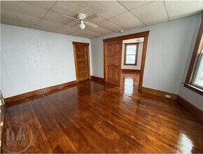 21 Hitchcock Rd in Worcester, MA - Building Photo - Building Photo