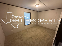 6225 N Oklahoma Trail in Granbury, TX - Foto de edificio - Building Photo