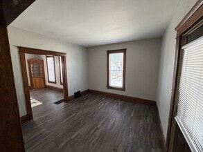 405 Rock St in Janesville, WI - Building Photo - Building Photo